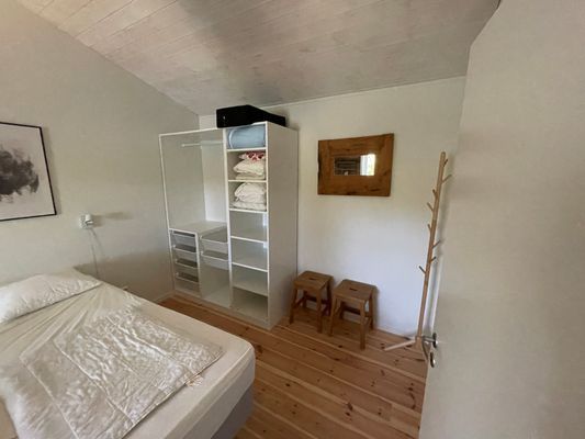 Hus på strandtomt med egen brygga och många bäddar - Bild 52