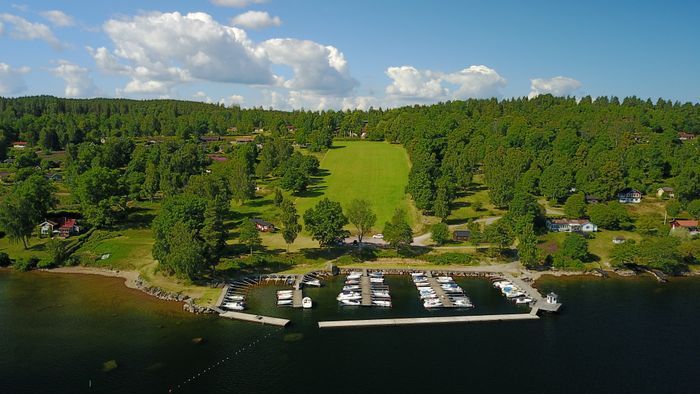 Röda Flygeln till Rönnäsgården vid sjön Sommen - Bild 3