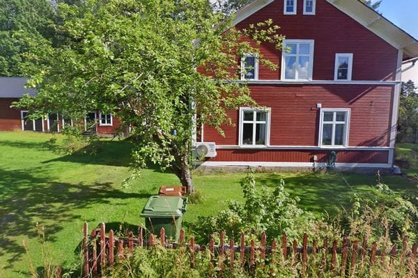 Stort Hälsingehus i natusköna Bergvik - Bild 2