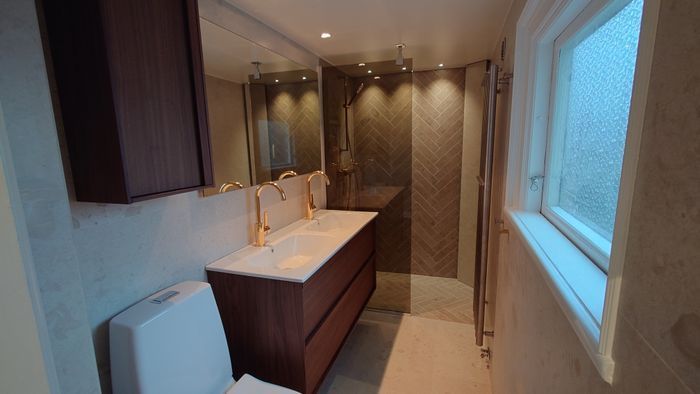 Central & mysig lägenhet med fantastisk innergård! - Bild 4