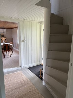 Charmigt hus i rofyllda Kalvsås - Bild 5