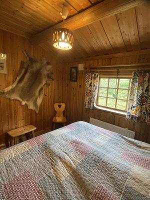 Retro fjällstuga Storhogna – bastu, braskamin - Bild 8