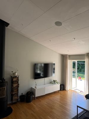 Modern villa med uppvärmd pool nära havet - Bild 8