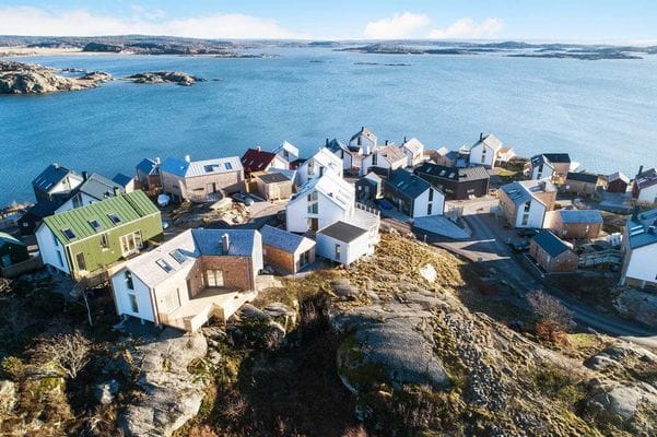 44:an, gröna huset högst upp