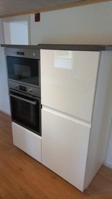 Röd trästuga Fria tider i augusti - Bild 23