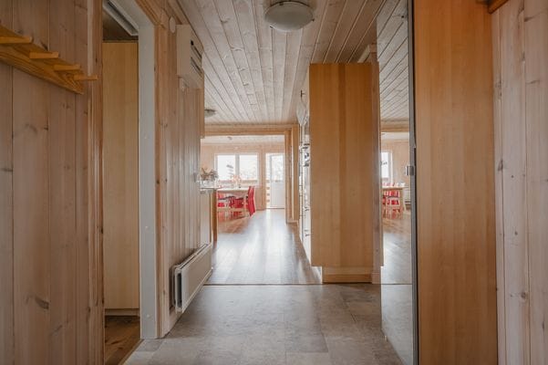 Hallen innanför ytterdörren.