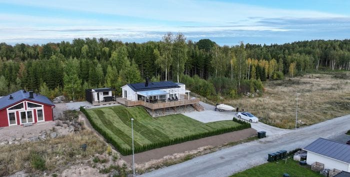 Modern Stuga med sjöutsikt, spa anläggning - Bild 9