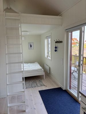 Fräsch liten stuga Härmanö Gullholmen - Bild 5