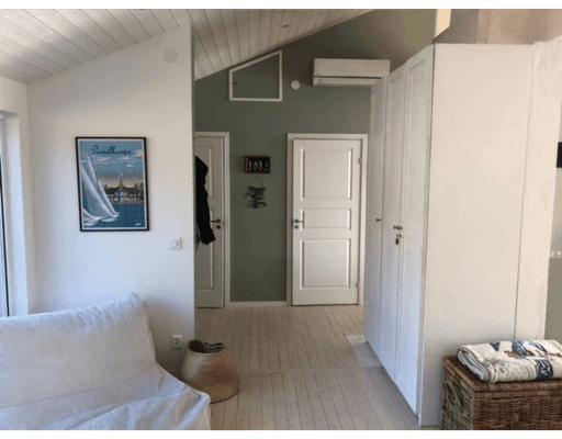 Strandtomt, panorama-havsutsikt, pool och brygga - Bild 5