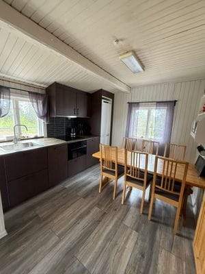 Liten mysig stuga i Kronogård Vildmark - Bild 2