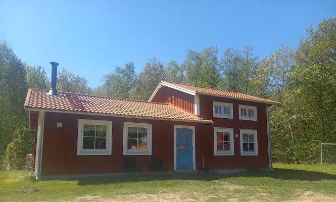 Hel gård från 1790 vid sjö – 2 hus – avskilt läge - Bild 34