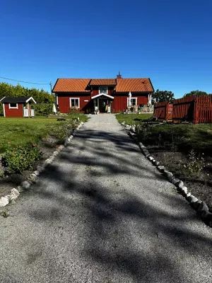 Mysigt 1700-tals torp i Stockholms skärgård - Bild 3