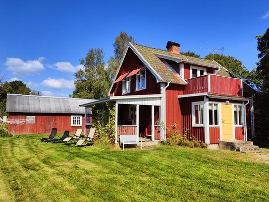 Urshult, mysigt hus med högt och vackert läge