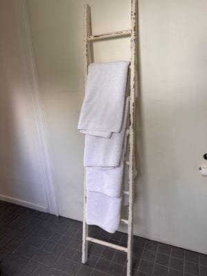Två gästhus på sjötomt - Bild 38