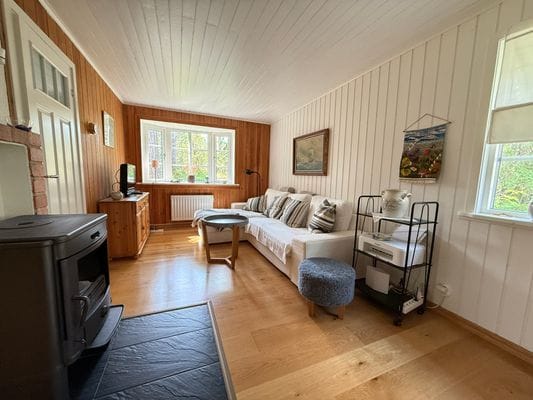 Modernt havsnära hus med bastu i Grisslehamn. - Bild 5
