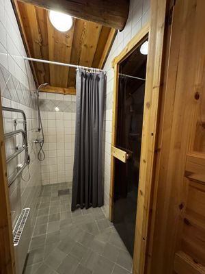 Separat dusch och bastu