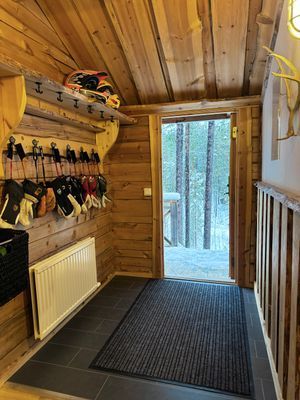 Mysig timmerstuga med magisk utsikt - Bild 19