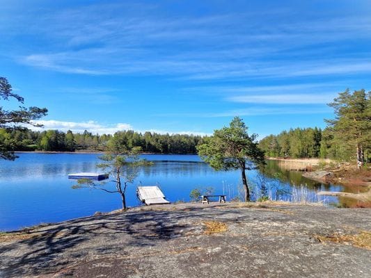 Strömmadal Värmdö Nära badsjö - Bild 48