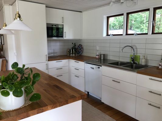 Hus för sommar- och vinterboende med nära sjöläge - Bild 9