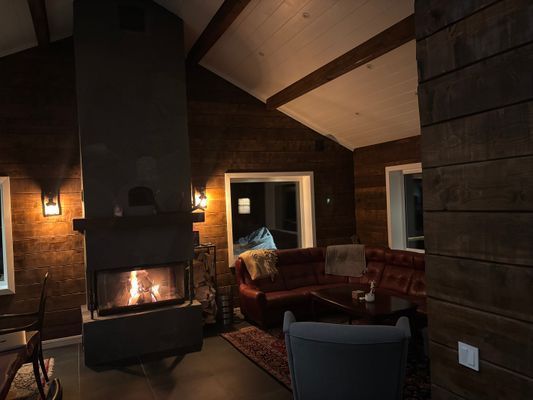 Nybyggd fjällstuga med alla bekvämligheter