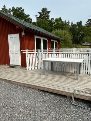 Mysigt hus med sjöutsikt 30 min från Stockholm - Bild 9