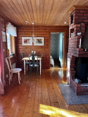 Stuga vackert belägen vid sjö uthyres - Bild 6