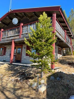 Mysig stuga med fjällkänsla - Bild 2