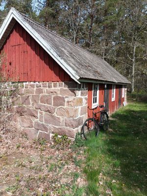 Charmigt Blekingehus nära havet i Torhamn - Bild 5