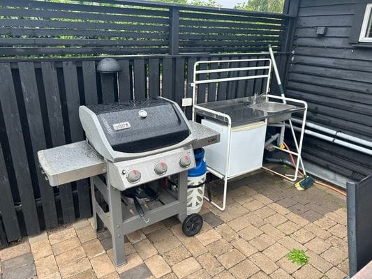 Familjevilla med uppvärmd pool & bastu nära havet - Bild 33