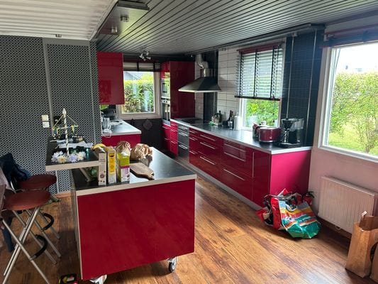 Familjevilla med uppvärmd pool & bastu nära havet - Bild 15
