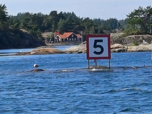 Fridfullt läge med närhet till natur och hav - Bild 4