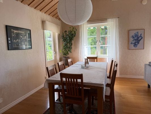 Hus med sjötomt, brygga & vedeldad bastu - Bild 12