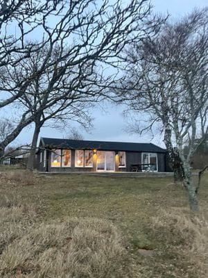 Stuga med havsutsikt – 100 m till stranden - Bild 37