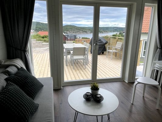 Havsutsikt på Orust – 300 m till badplatsen. - Bild 22