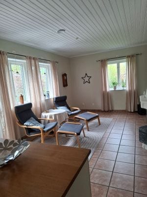 Hus i Östra Visby med trädgård - Bild 8