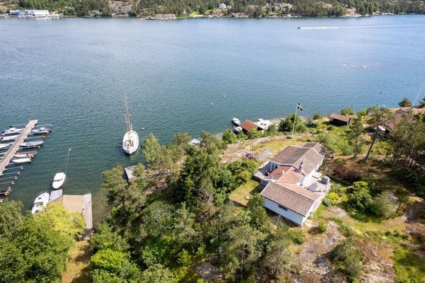 Spektakulär sjötomt, egen bastu, panorama utsikt - Bild 5