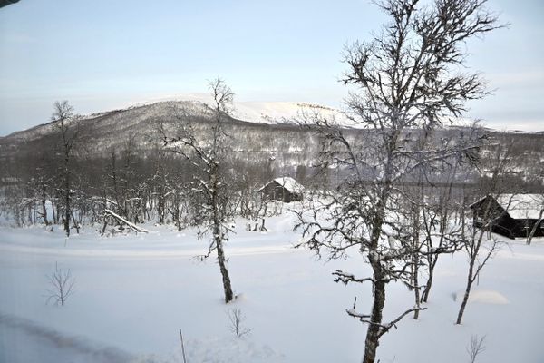 Arkitektritat fjällhus i Tänndalen - Bild 2