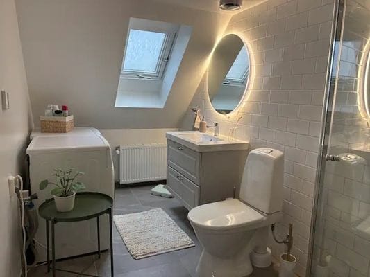 Centralt gathus - bas för en fantastisk padelresa - Bild 3