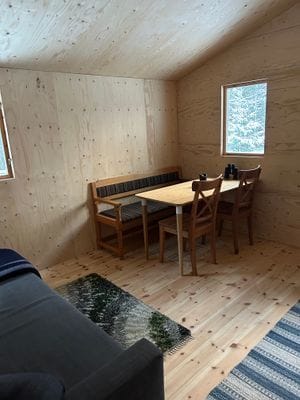 Nybyggd stuga med vedeldad bastu nära Hudiksvall - Bild 5
