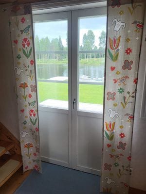Stuga vid vattnet i Örån, Lit - Bild 12