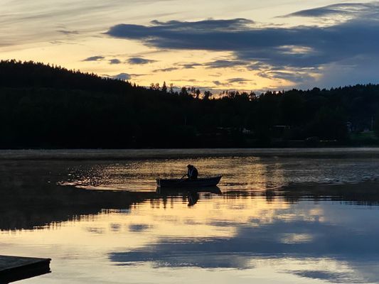 Stuga på sjötomt med avskilt läge - Bild 11