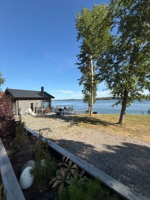 Björköfjärden, Stuga på bryggan med sol hela dagen - Bild 24