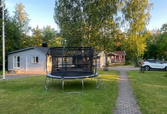 Skärgårdshus med bastu och brygga nära Stockholm - Bild 20