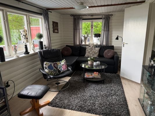 Modern stuga nära sjö i södra Småland - Bild 11