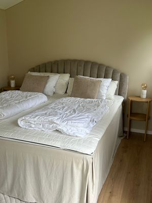 Mysigt hus med idylliskt läge vid havet - Bild 19