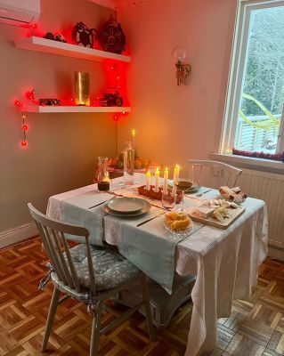 Välkommen till vår mysiga stuga - Bild 7