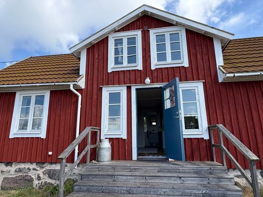 Charmigt skärgårdshus – egen brygga & badplats - Bild 6