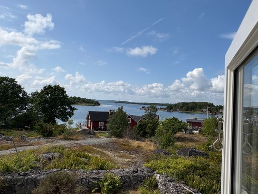 Charmigt skärgårdshus – egen brygga & badplats - Bild 7