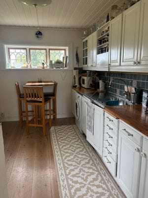 Mysigt litet hus nära naturen - Bild 7