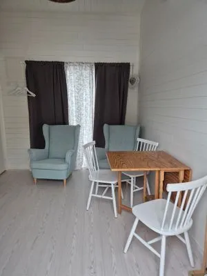 Attefallsstuga i Drag, havs och skogsnära